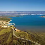 Holiday home Awesome In With Wifi Malinska